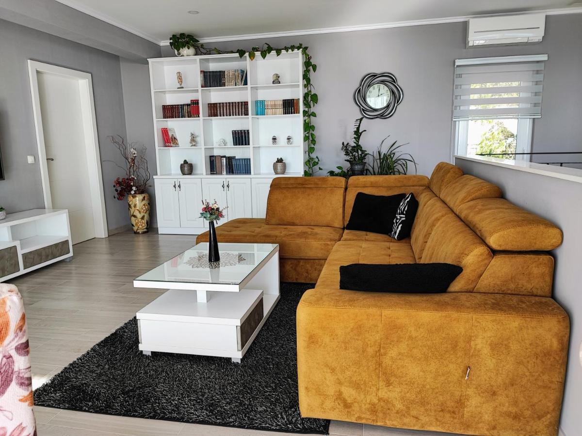 Luxury Apartment Pape Baška Voda Eksteriør billede